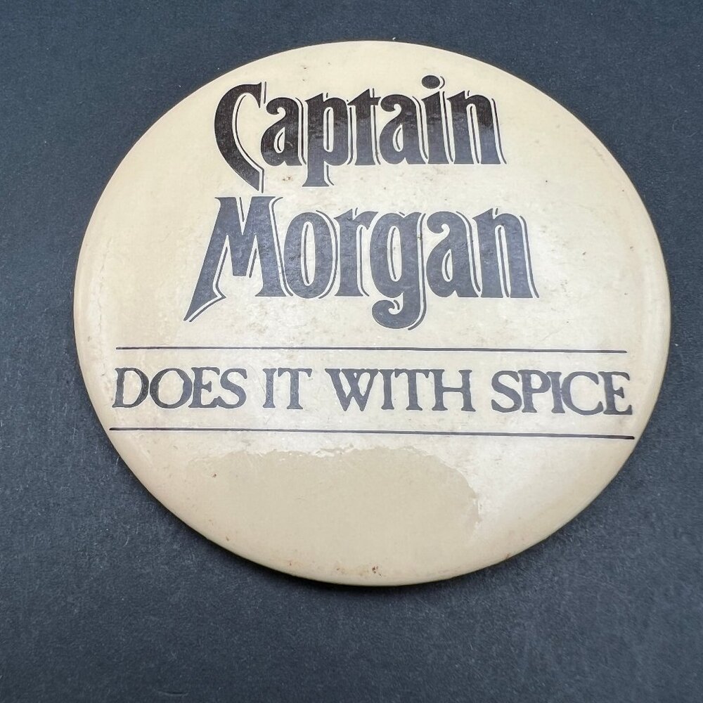 Vintage Button Captain Morgan Does it With‎ Spice Metal Pinback Pin